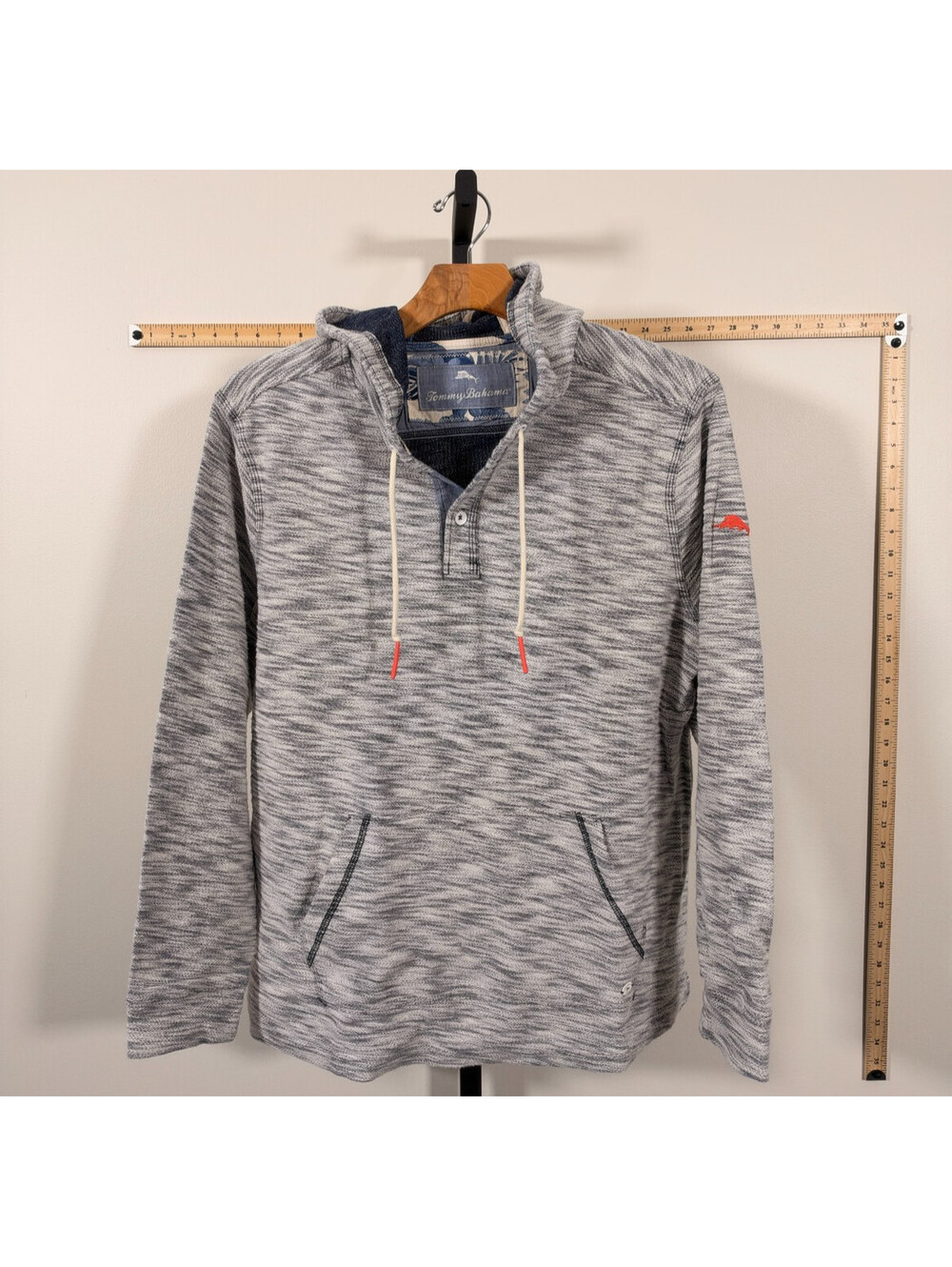 Tommy Bahama Baja Hoodie Size L Grey Heather Striped